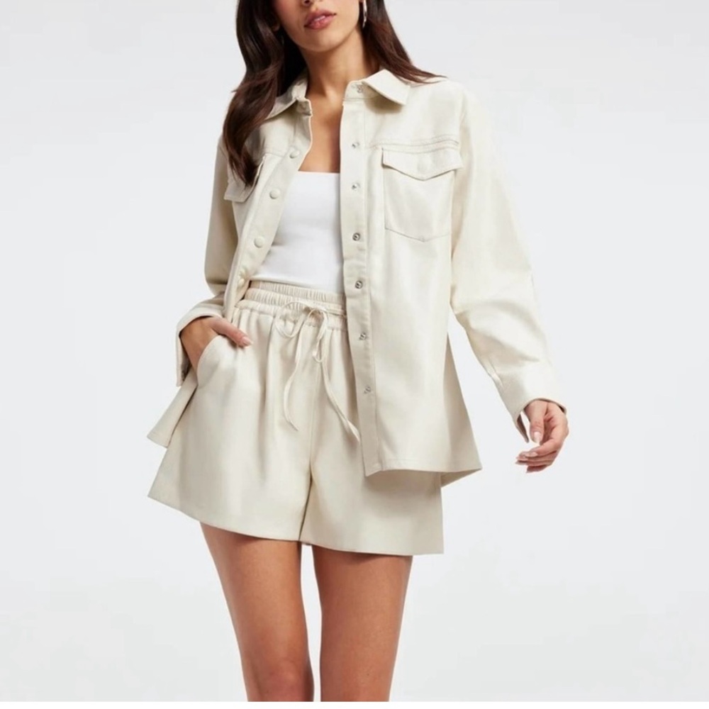 GOOD AMERICAN  I  Better Than Faux Leather Drawstring Shorts in Bone, Size 2 (M)
